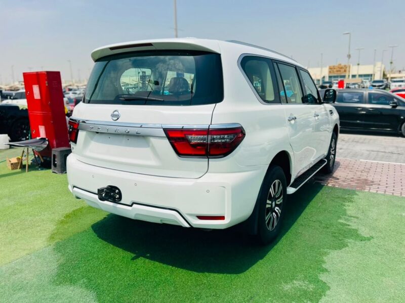 2020 Nissan Patrol SE T2 4.0 Litres V6 Petrol Engine White Tan SUV GCC Specs Automatic
