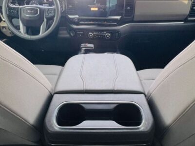 2023 GMC Sierra 1500 CREWCAB ELEVATION 5.3L V8 Petrol Engine Silver Beige Pickup Truck