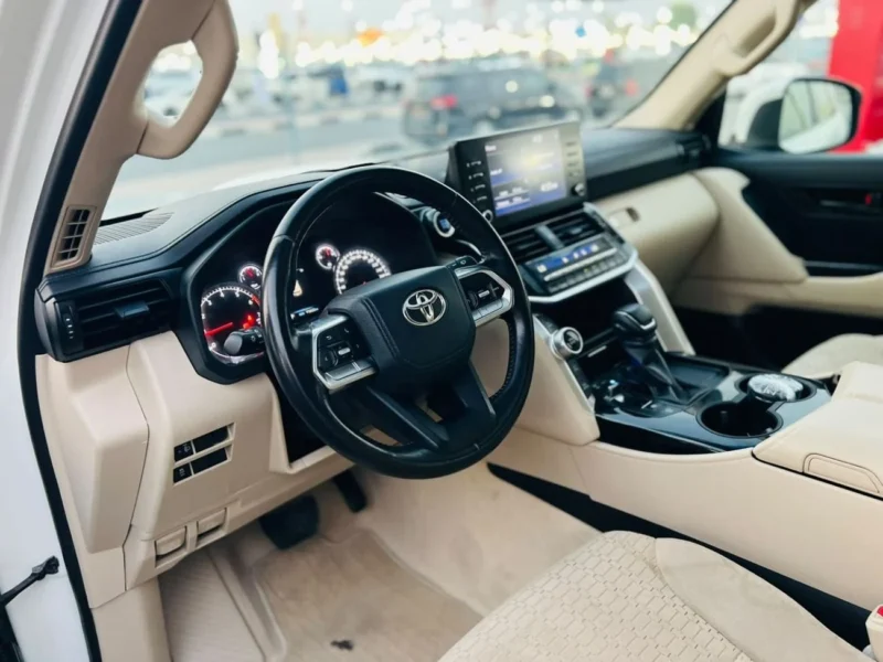 2024 Toyota Land Cruiser EXR 4.0L V6 Petrol Engine White Beige SUV GCC Specs Full Options