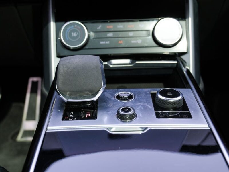 2023 Land Rover Range Rover AUTOBIOGRAPHY P530 SE P530 8 Cylinders Engine Black SUV