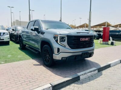 2023 GMC Sierra 1500 CREWCAB ELEVATION 5.3L V8 Petrol Engine Silver Beige Pickup Truck