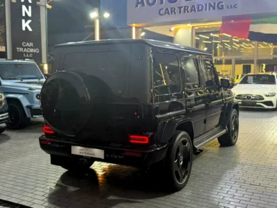 2025 Mercedes-Benz G-Class G 63 AMG 8 Cylinders Petrol Engine Black Red SUV GCC Specs