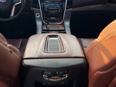 2018 Cadillac Escalade PLATINUM 6.2 Litres V8 Petrol Engine Black Tan SUV US Specs