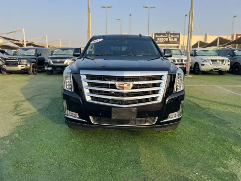 2018 Cadillac Escalade PLATINUM 6.2 Litres V8 Petrol Engine Black Tan SUV US Specs