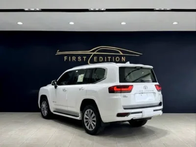 2026 Toyota Land Cruiser VXR 3.5L 6 Cylinders Hybrid Engine White Red SUV GCC Specs