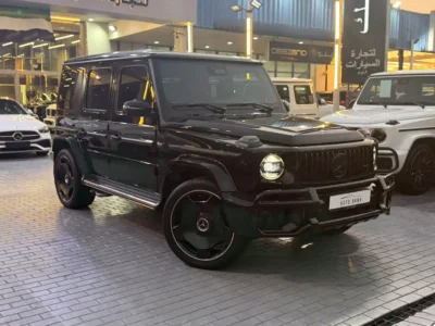 2025 Mercedes-Benz G-Class G 63 AMG 8 Cylinders Petrol Engine Black Red SUV GCC Specs
