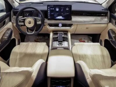 2027 TANK 500 3.0 Litres Twin-Turbo 6 Cylinders Petrol Engine White Beige SUV GCC Specs