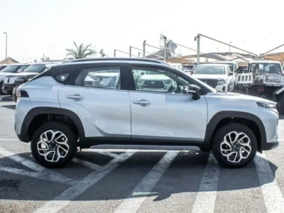 2026 SUZUKI FRONX GLX 1.5 Litres 4 Cylinders Hybrid Engine Silver Black SUV GCC Specs