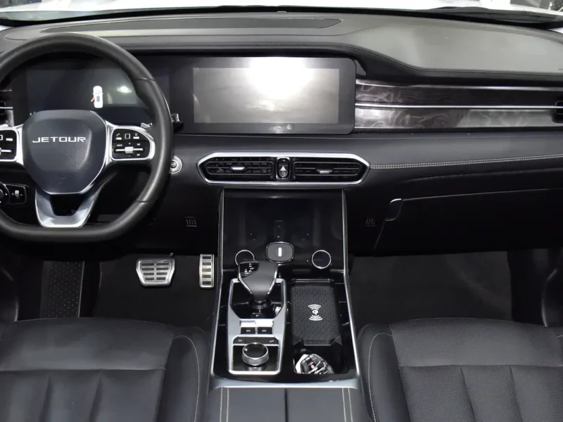 2023 Jetour X90 Plus 1.6T Luxury 4 Cylinders Petrol Engine White Black SUV Chinese Specs