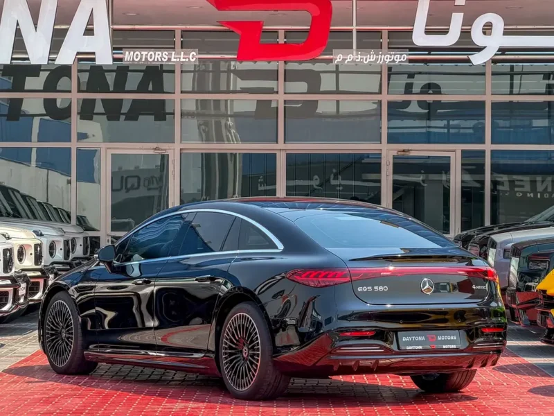 2022 Mercedes-Benz EQS EQS 580 4MATIC Dual Electric Motors Black White Sedan GCC Specs