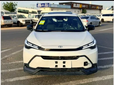 2026 Toyota Frontlander 4 Cylinders Hybrid Engine White Black SUV Chinese Specs