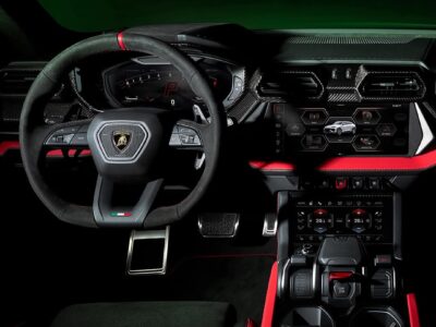 2026 LAMBORGHINI URUS SE 4.0L V8 TWIN-TURBO PHEV Engine Green Black SUV GCC Specs