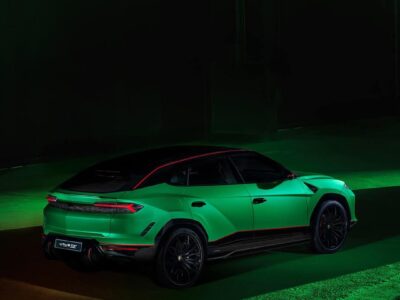 2026 LAMBORGHINI URUS SE 4.0L V8 TWIN-TURBO PHEV Engine Green Black SUV GCC Specs