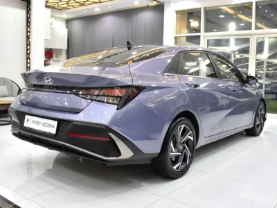 2024 Hyundai Elantra Premium 4 Cylinders Petrol Engine Blue Beige Sedan Chinese Specs