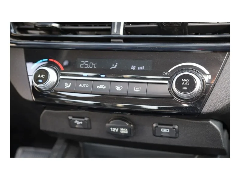 2024 CHANGAN EADO EV460 FULL ELECTIRIC RANGE 365-405 White Black Sedan FWD