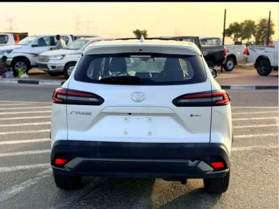 2026 Toyota Frontlander 4 Cylinders Hybrid Engine White Black SUV Chinese Specs