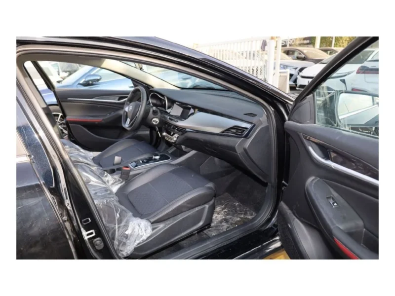 2024 CHANGAN EADO EV460 FULL ELECTIRIC RANGE 365-405 White Black Sedan FWD