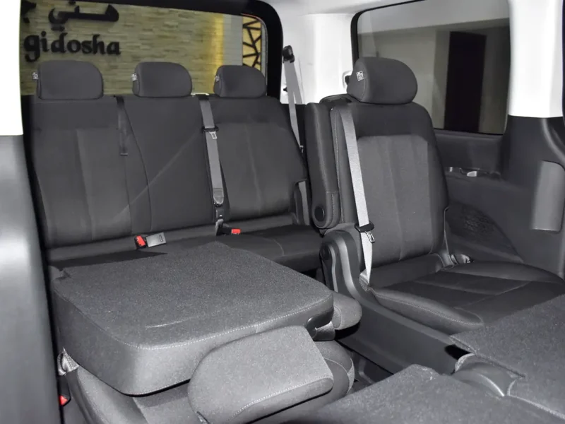 2026 Hyundai Staria Comfort 3.5 Litres 6 Cylinders Petrol Engine Black Van GCC Specs