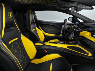 2027 LAMBORGHINI TEMERARIO 4.0L V8 TWIN-TURBO PHEV Engine Blue Yellow Sports Car