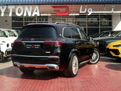 2023 Mercedes-Maybach GLS-Class GLS 600 V8 4.0 Litres Twin Turbo Engine Black White SUV