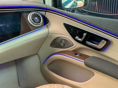 2022 Mercedes-Benz EQS EQS 580 4MATIC Dual Electric Motors Black White Sedan GCC Specs