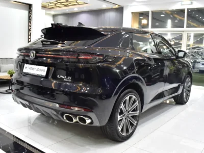 2025 Changan UNI-K Platinum 2.0-liter Turbocharged 4-cylinder Engine Black Beige SUV GCC