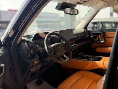 2027 Haval H7 2.0L turbocharged 4 Cylinders Petrol Engine Black Orange SUV GCC Specs