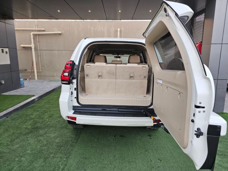 2023 Toyota Prado GXR 4.0 Litres 6 Cylinders Petrol Engine White Beige SUV GCC Specs