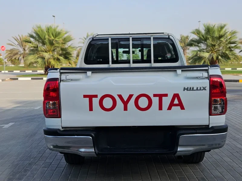 2020 Toyota Hilux Double Cab GLX 4 Cylinders Petrol Engine White Grey Pickup Truck GCC