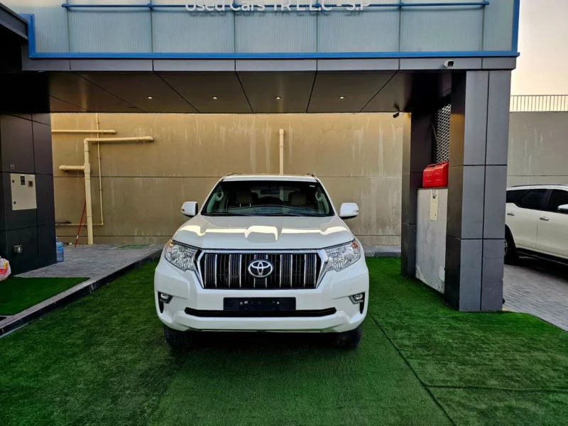 2023 Toyota Prado GXR 4.0 Litres 6 Cylinders Petrol Engine White Beige SUV GCC Specs