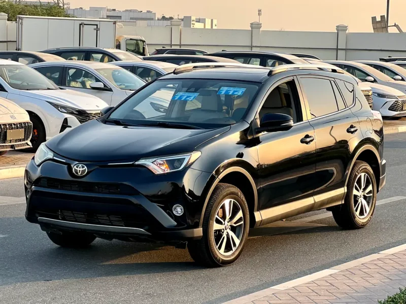 2018 Toyota Rav 4 XLE Premium 4 Cylinders Petrol Engine Black Beige SUV American Specs