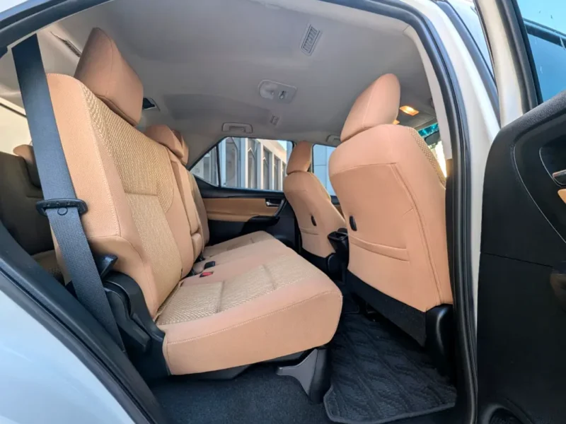 2017 Toyota Fortuner EXR 2.7 Liters V4 Petrol Engine White Beige SUV GCC Excellent Condition
