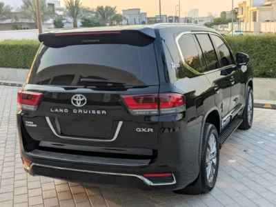 2013 Toyota Land Cruiser GXR Facelifted 2025 4.5 Litres 8 Cylinders Engine Black Beige SUV GCC