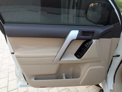 2023 Toyota Prado EXR 4.0 Liters 6 Cylinders Petrol Engine White Beige SUV GCC Specs