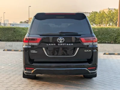 2013 Toyota Land Cruiser GXR Facelifted 2025 4.5 Litres 8 Cylinders Engine Black Beige SUV GCC