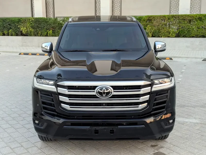 2022 Toyota Land Cruiser VXR V6 Twin-Turbo Engine Petrol Engine Black Beige SUV GCC