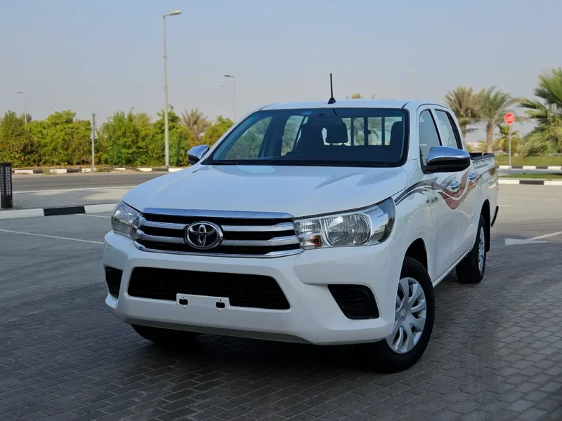 2020 Toyota Hilux Double Cab GLX 4 Cylinders Petrol Engine White Grey Pickup Truck GCC