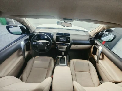 2022 Toyota Prado EXR 4.0 Litres 6 Cylinders Petrol Engine White Beige SUV GCC Specs
