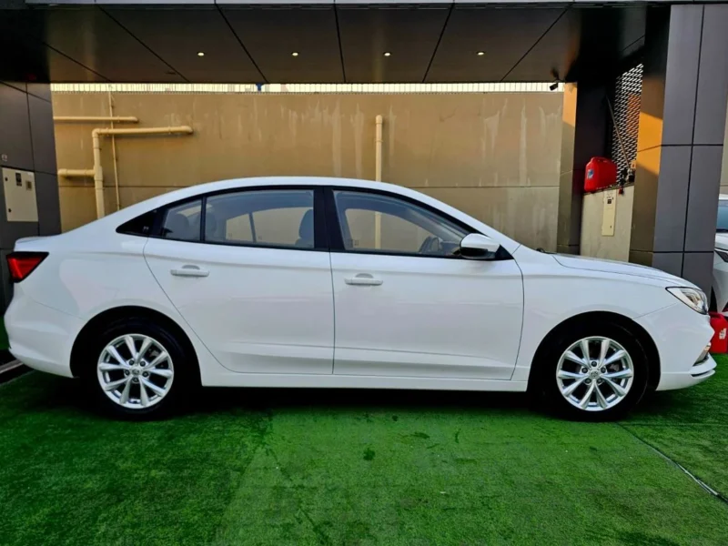 2024 MG MG 5 STANDARD 1.5 Litres 4 Cylinders Petrol Engine White Black Sedan GCC Specs
