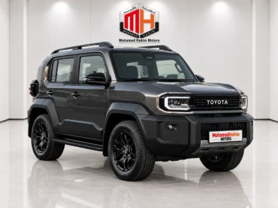 2027 TOYOTA LAND CRUISER FJ GXR 2.7L 4-Cylinder Petrol Engine Bronze Black SUV GCC
