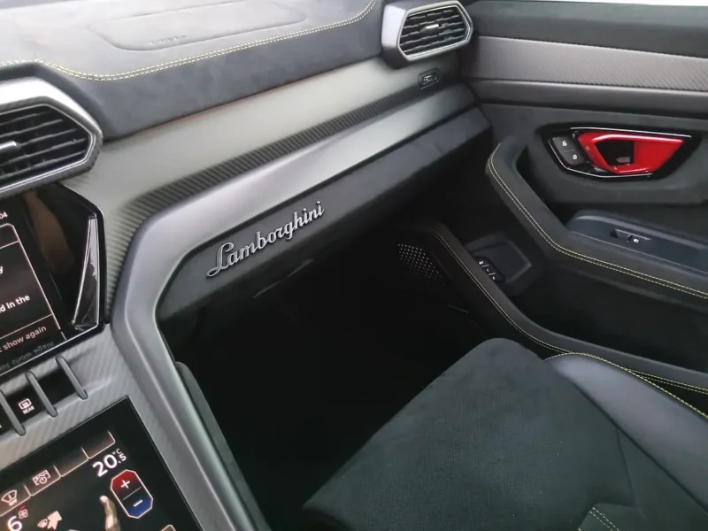 2023 Lamborghini Urus Performante Twin-Turbo V8 Petrol Engine Yellow Black SUV