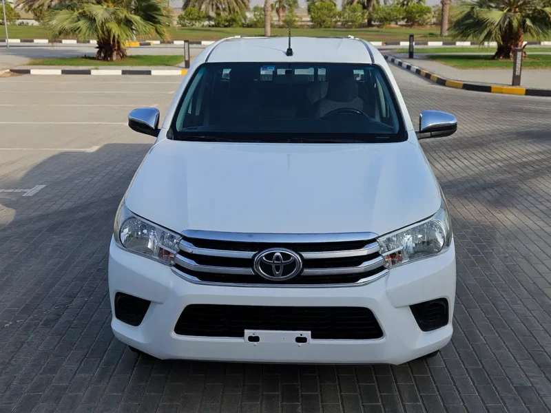 2020 Toyota Hilux Double Cab GLX 4 Cylinders Petrol Engine White Grey Pickup Truck GCC