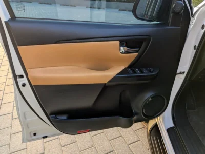 2017 Toyota Fortuner EXR 2.7 Liters V4 Petrol Engine White Beige SUV GCC Excellent Condition