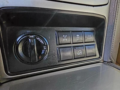2019 Toyota Prado EXR 4.0 Litres 6 Cylinders Petrol Engine Grey Beige SUV GCC Specs