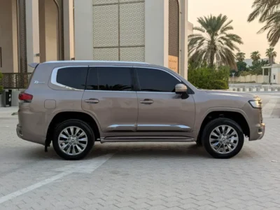 2012 Toyota Land Cruiser GXR Facelifted 2025 4.0L V6 Dual VVT-i Bronze Red SUV GCC
