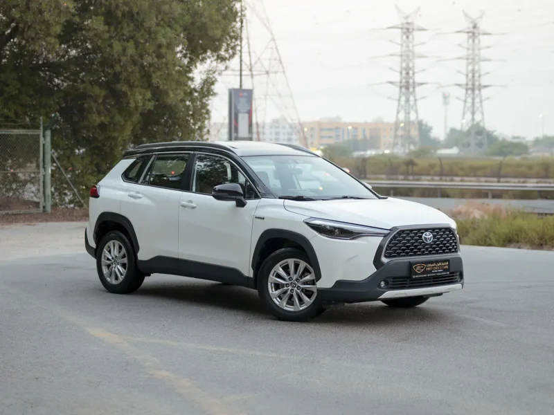 2022 Toyota Corolla Cross GLi 1.8L 4 Cylinders Hybrid Engine White Brown SUV GCC Specs