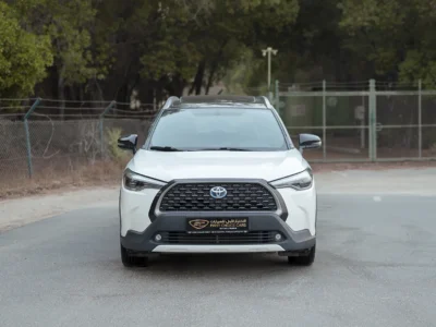 2022 Toyota Corolla Cross GLi 1.8L 4 Cylinders Hybrid Engine White Brown SUV GCC Specs