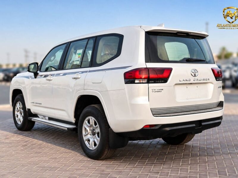 2026 Toyota Land Cruiser GXR 3.3L V6 Diesel Engine White Beige SUV GCC Specs Automatic