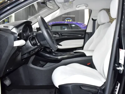 2025 MG MG5 Comfort 4 Cylinders Petrol Engine Black Beige Sedan GCC Specs Automatic