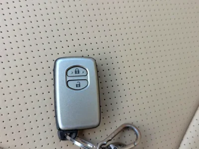 2015 Toyota Prado 4.0L 6 Cylinders Petrol Engine Grey Beige SUV GCC Specs Excellent Condition